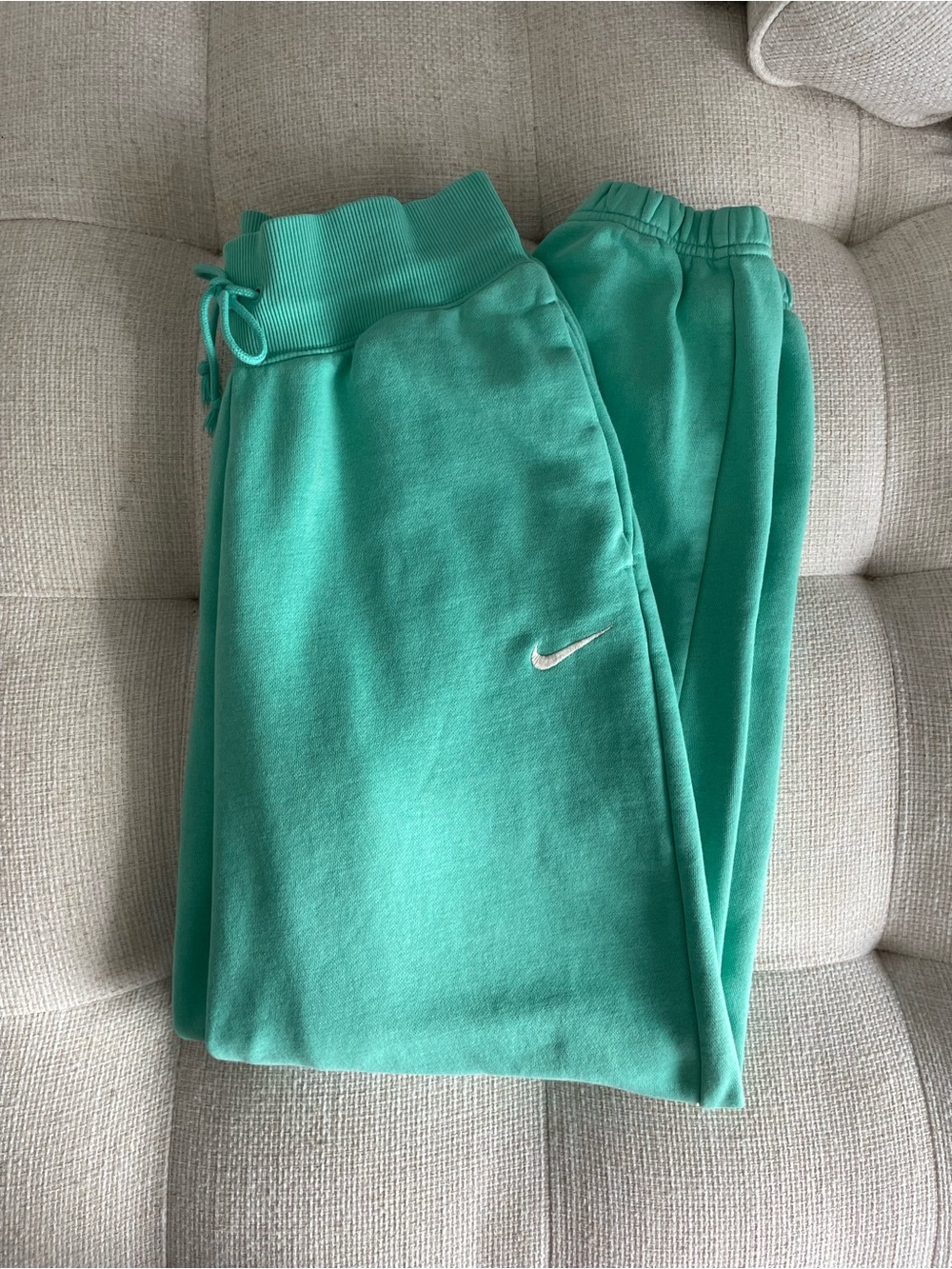 Nike Phoenix Plush Fleece High-Rise Sweatpant Jogger Light Menta Turquoise